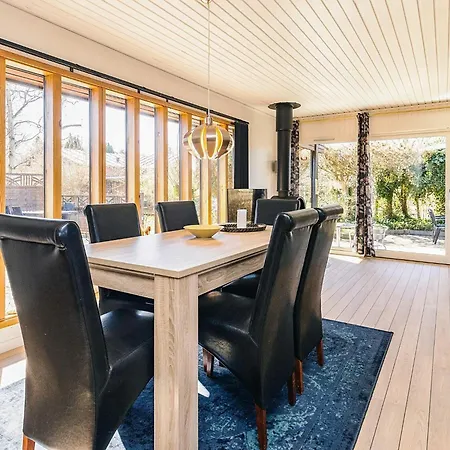 Vakantiehuis 6 Person In *